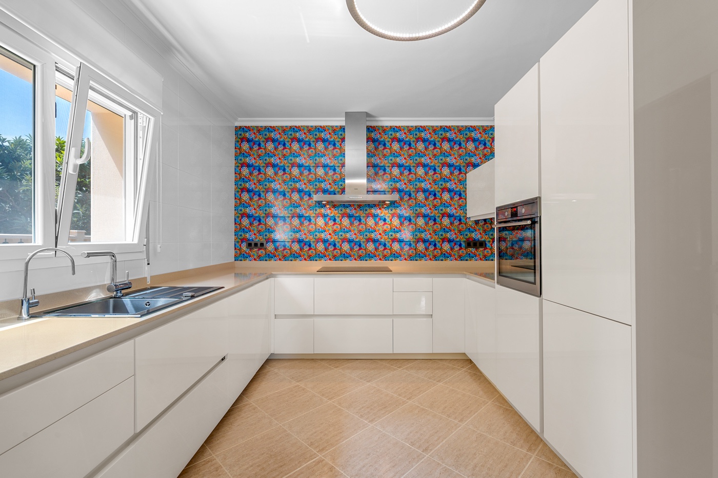 5 Bed, 3 Bath, HouseFor Sale, Benissa, Alicante