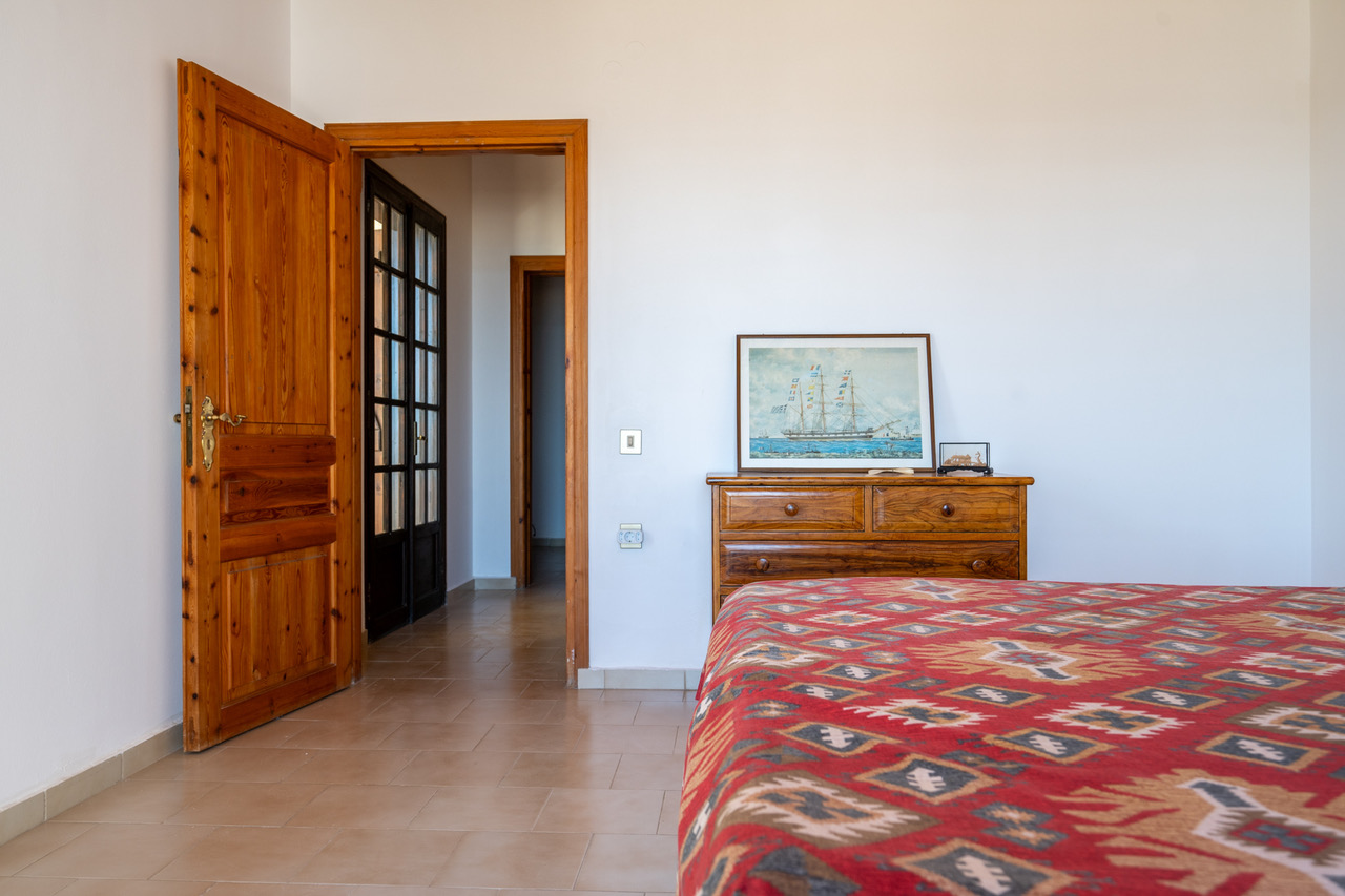 4 Bed, 2 Bath, HouseFor Sale, Chania, Crete