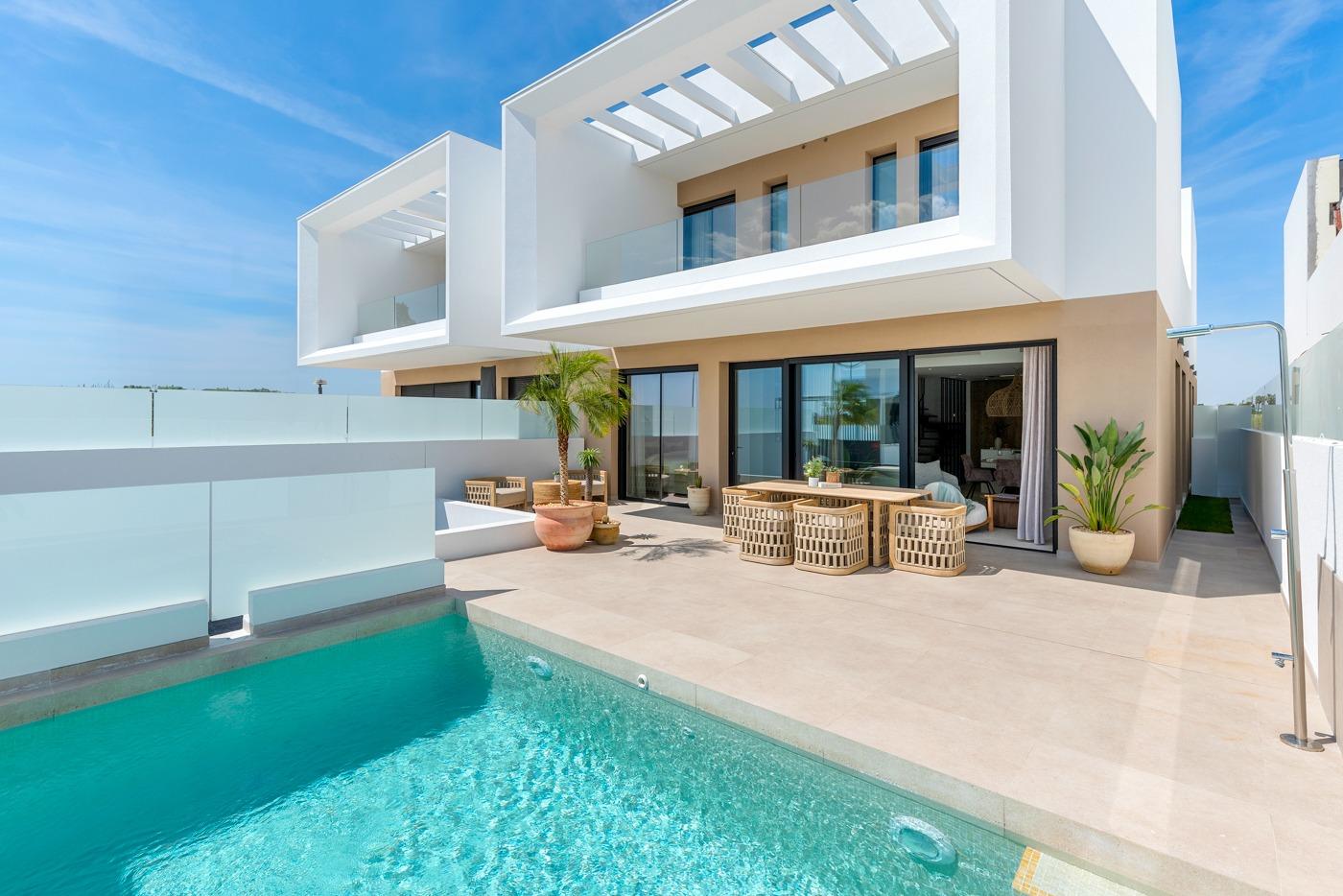 3 Bed, 2 Bath, HouseFor Sale, Dolores, Alicante