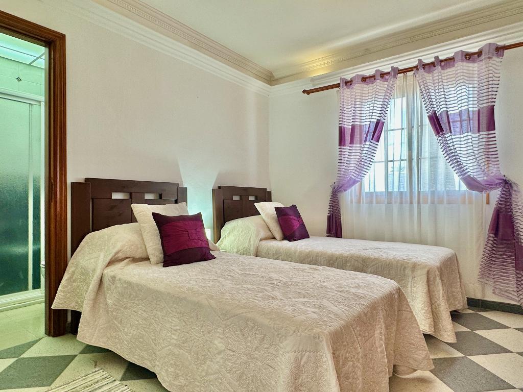 2 Bed, HouseFor Sale, Calle Fernando Diaz Cutillas, La Concha, Lanzarote, Isla Canarias, 35550