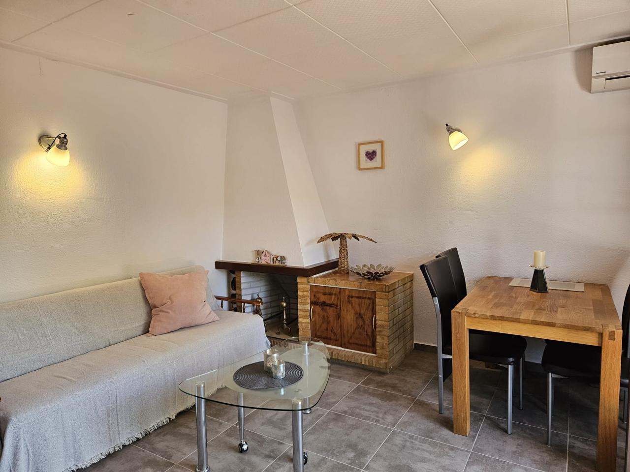 2 Bed, 1 Bath, ApartmentFor Sale, Empuriabrava, Girona, 17487 2 Bed, 1 Bath, ApartmentFor Sale, Empuriabrava, Girona, 17487