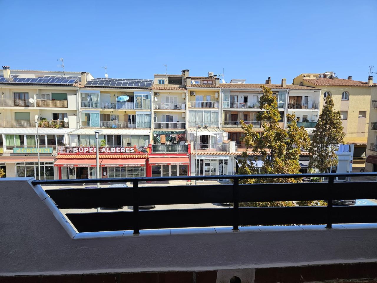 2 Bed, 1 Bath, ApartmentFor Sale, Empuriabrava, Girona, 17487 2 Bed, 1 Bath, ApartmentFor Sale, Empuriabrava, Girona, 17487