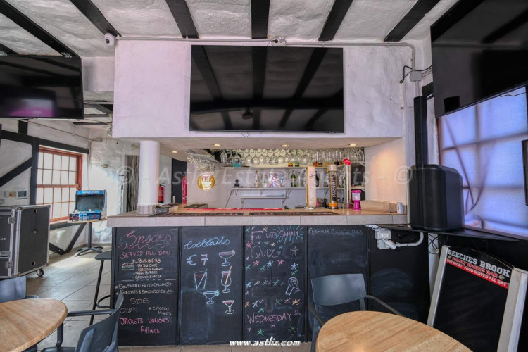 Commercial Property, For Sale