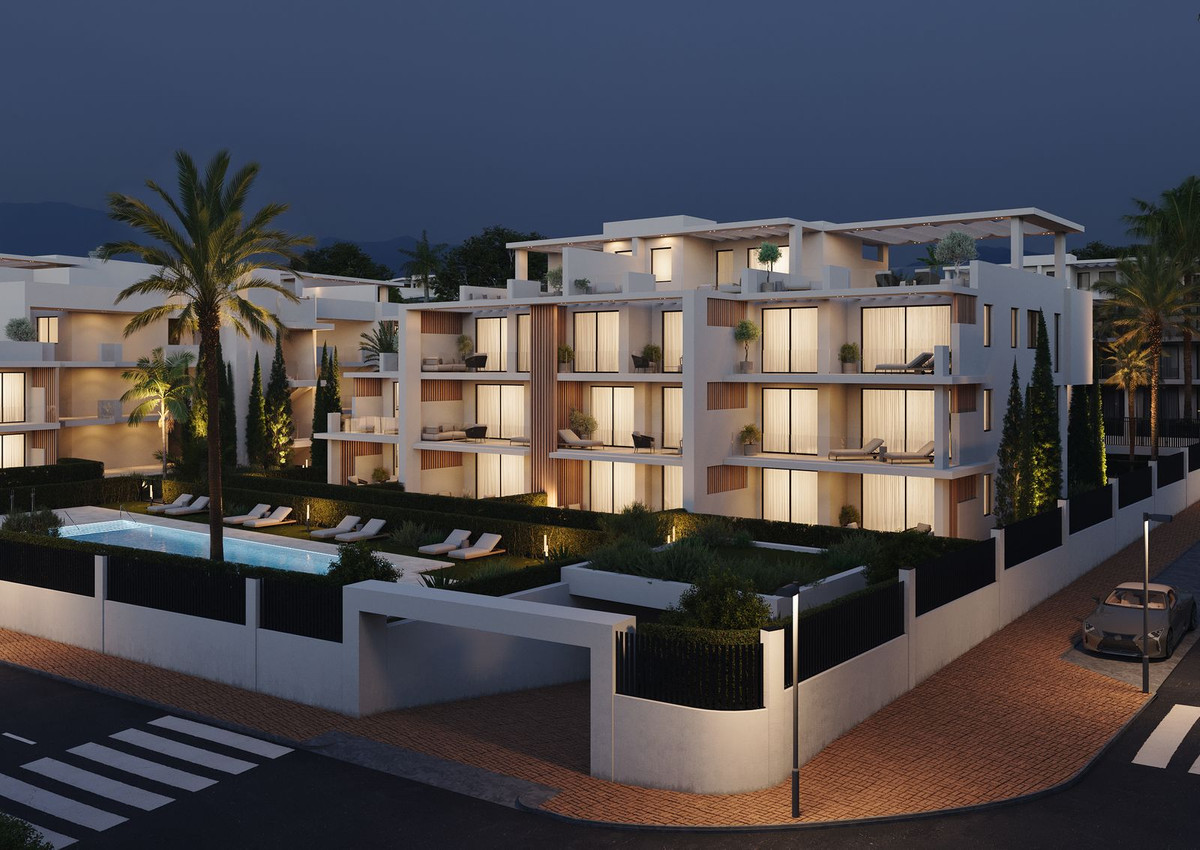 2 Bed, 2 Bath, ApartmentFor Sale, Estepona, Malaga