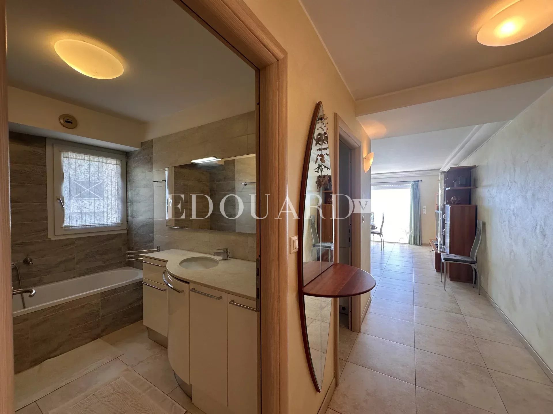 2 Bed, 2 Bath, ApartmentFor Sale, Menton, Alpes-Maritimes