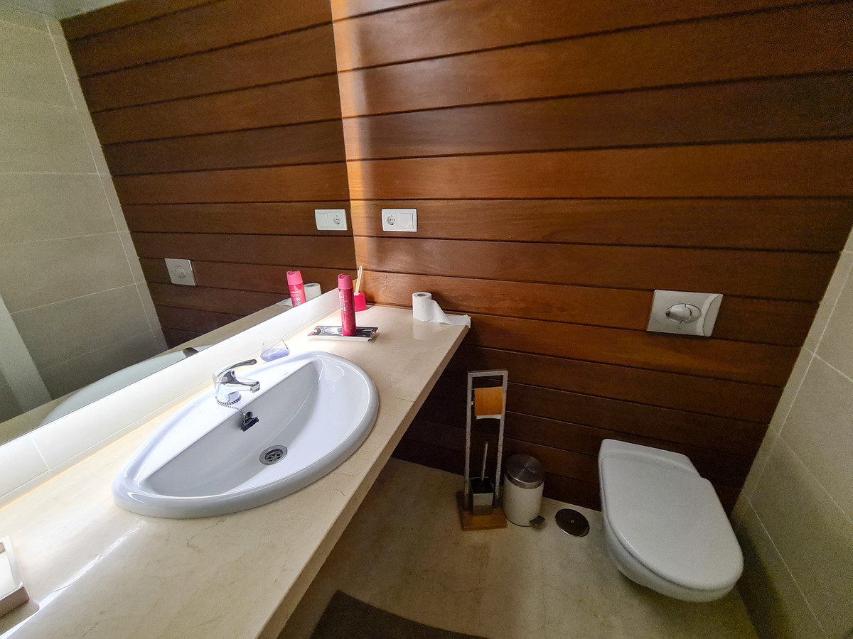 2 Bed, 2 Bath, ApartmentFor Sale, Punta Chullera, Malaga