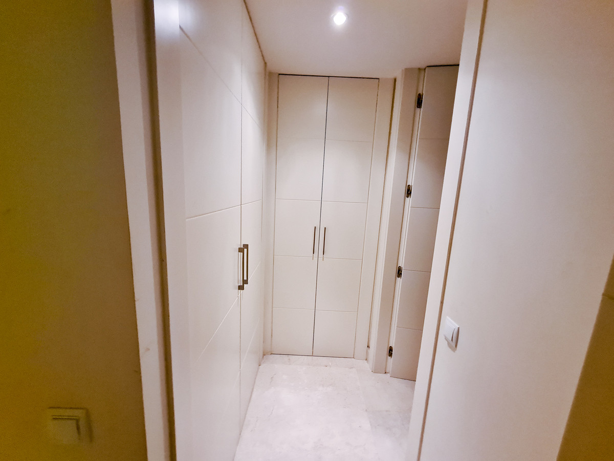 2 Bed, 2 Bath, ApartmentFor Sale, Punta Chullera, Malaga