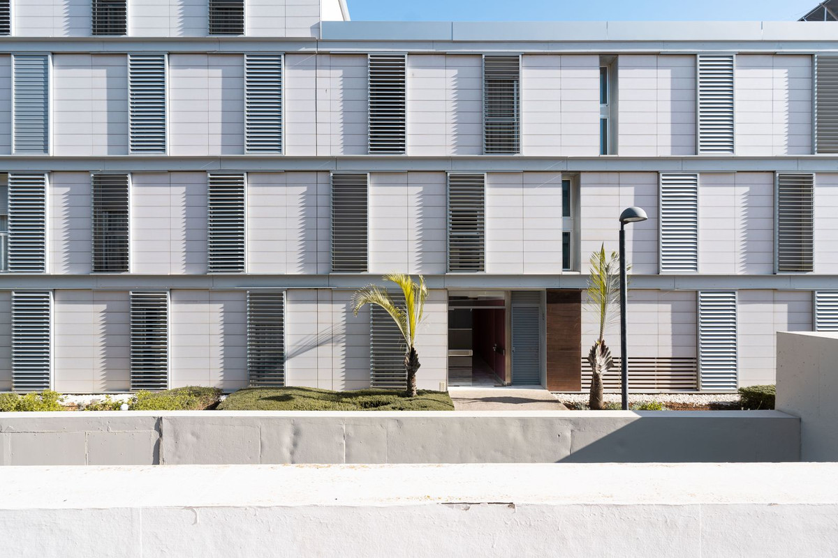 2 Bed, 2 Bath, ApartmentFor Sale, Punta Chullera, Malaga