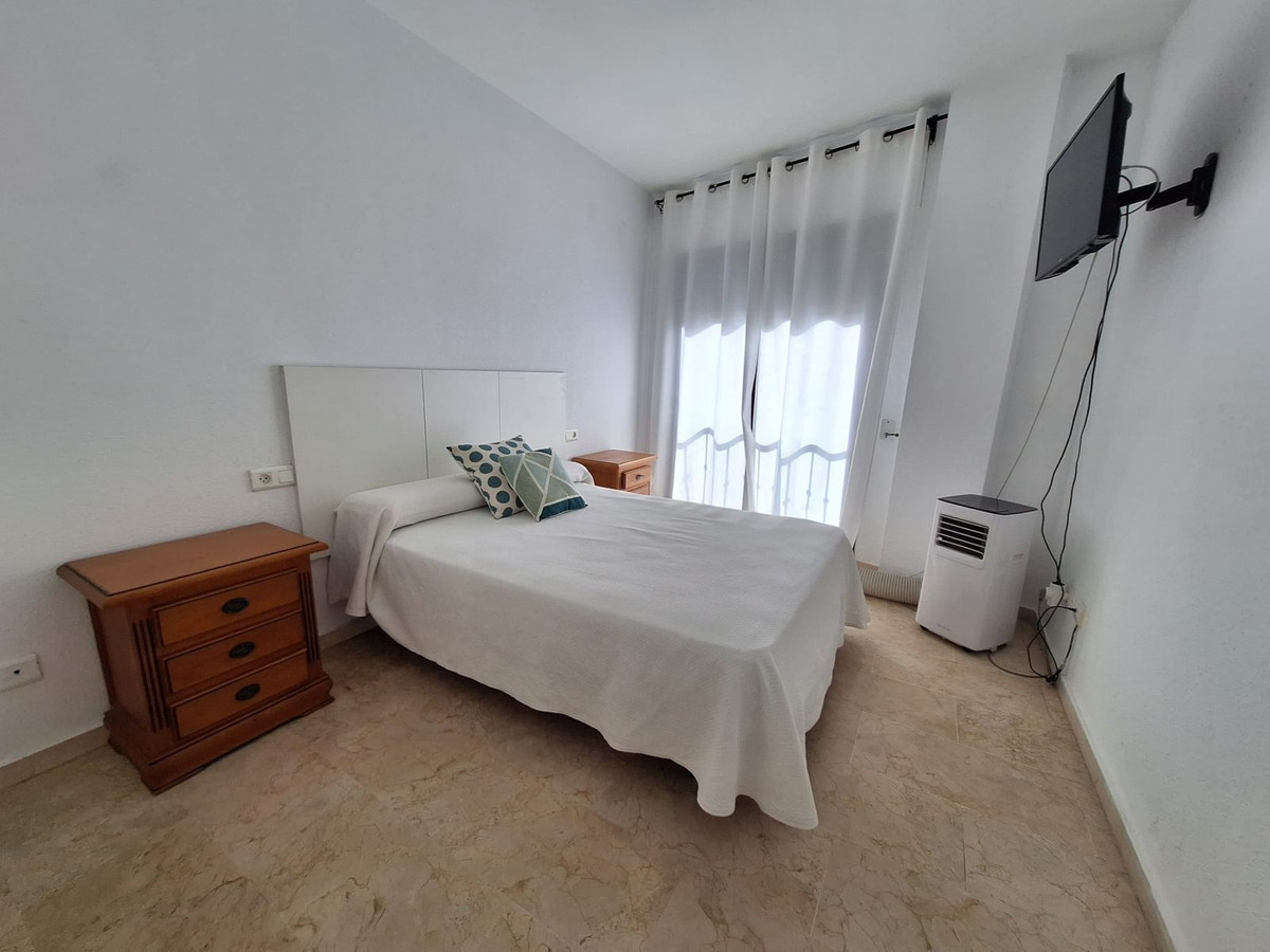 2 Bed, 2 Bath, ApartmentFor Sale, San Luis de Sabinillas, Malaga