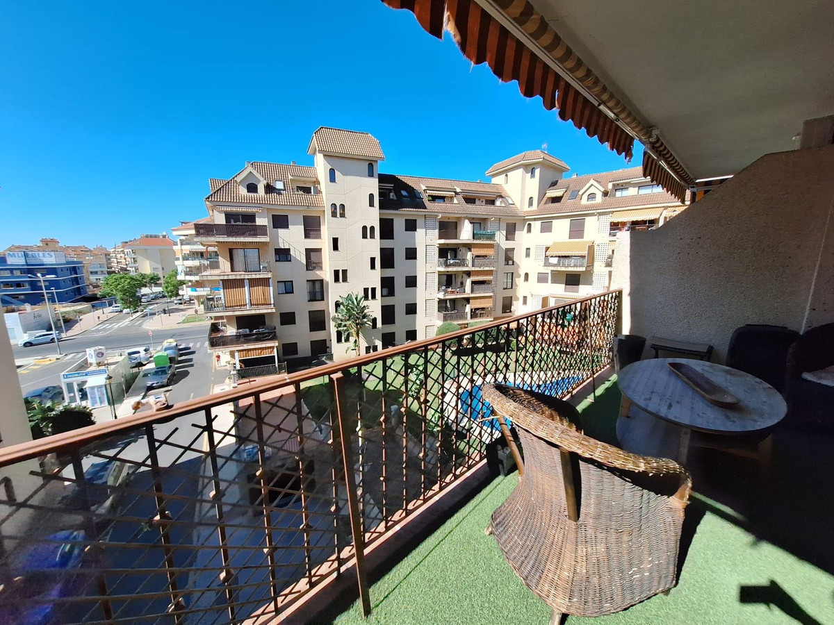2 Bed, 2 Bath, ApartmentFor Sale, San Luis de Sabinillas, Malaga