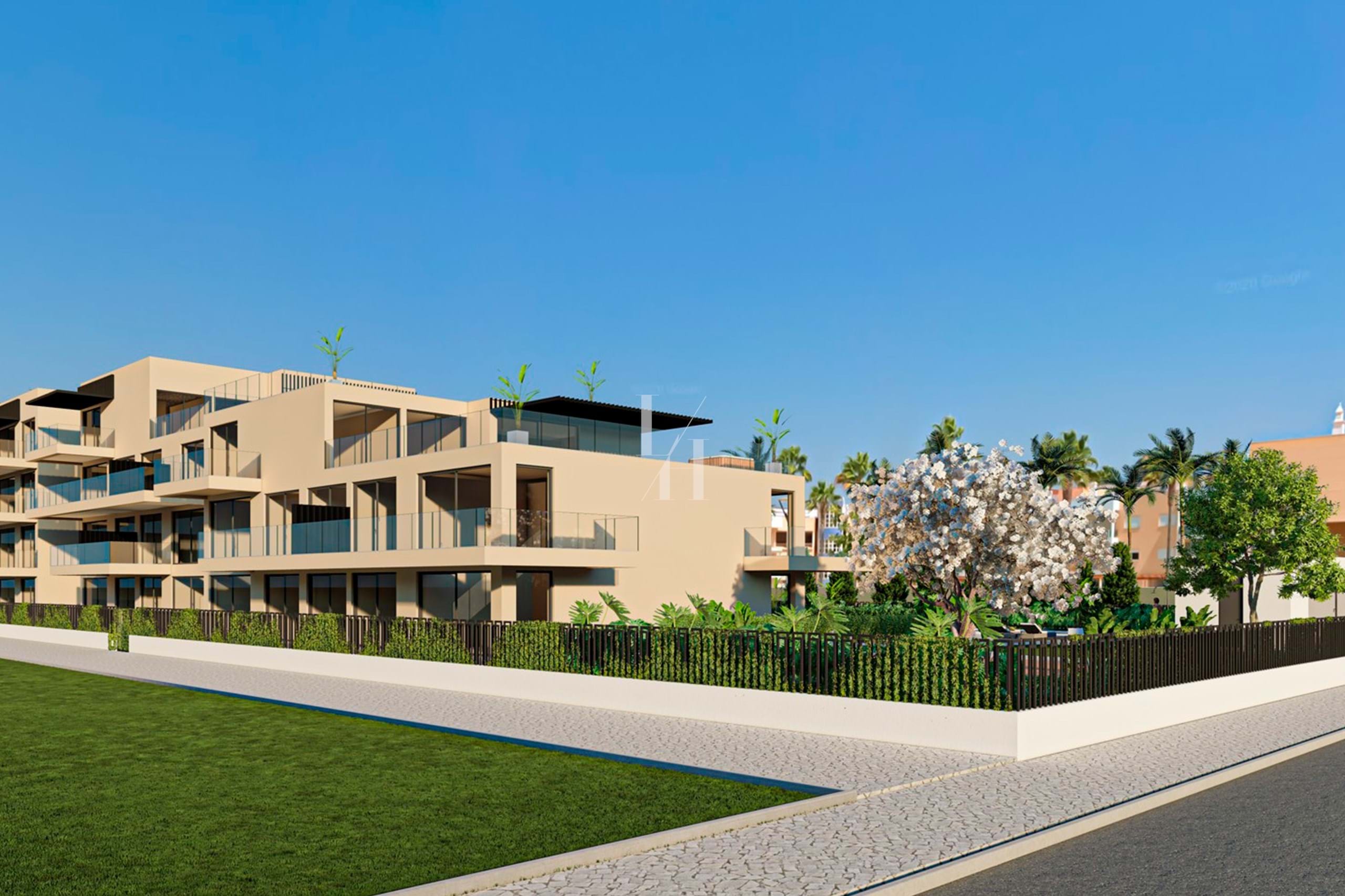 2 Bed, 3 Bath, ApartmentFor Sale, Quarteira, Loulé, Faro, 8125-507