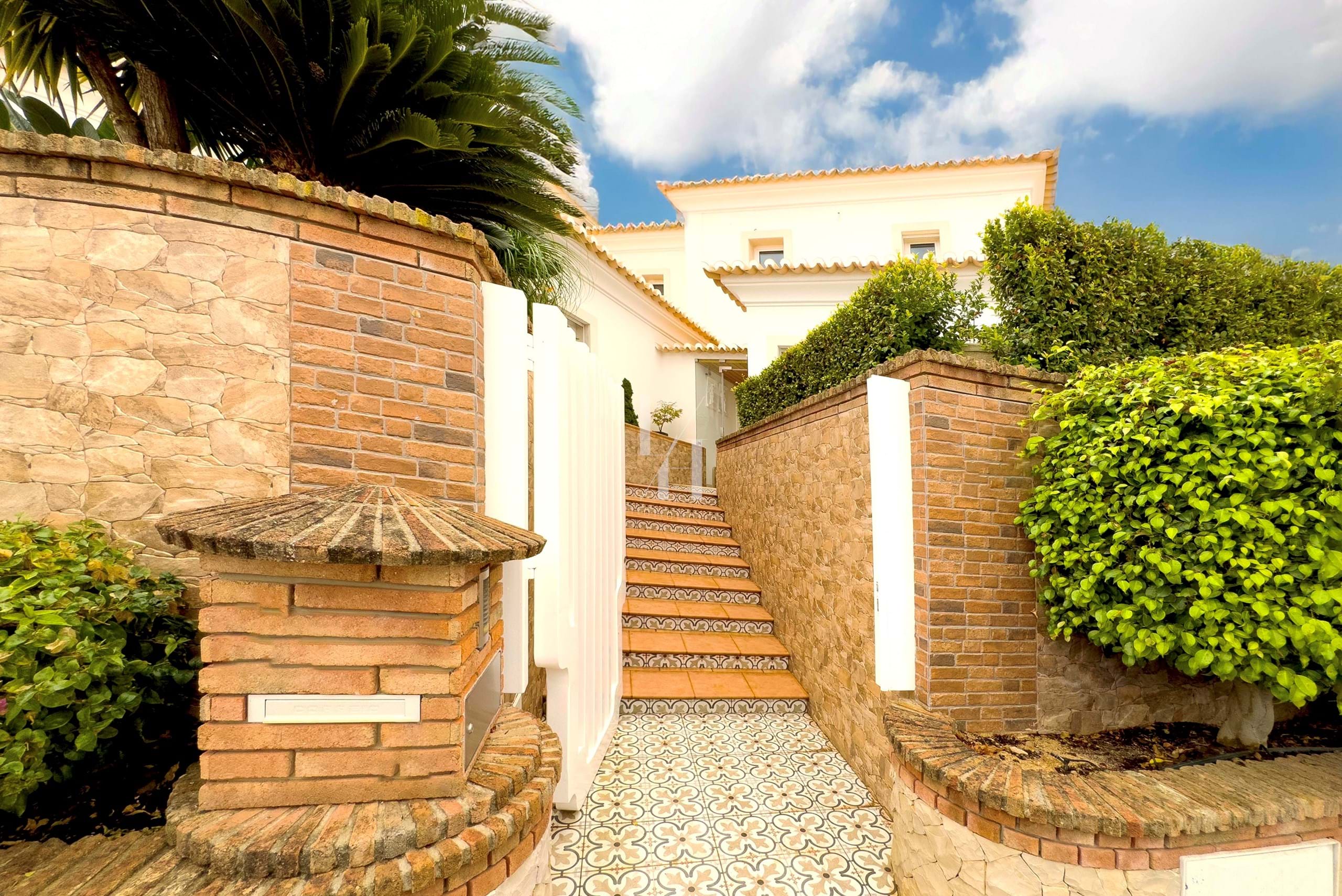 4 Bed, 5 Bath, HouseFor Sale, Loulé, Faro, 8125-300