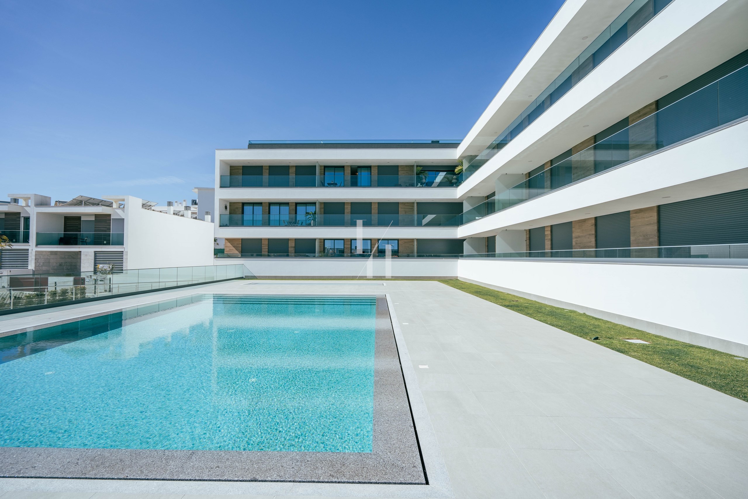 2 Bed, 2 Bath, ApartmentFor Sale, Albufeira, Faro, 8200-353