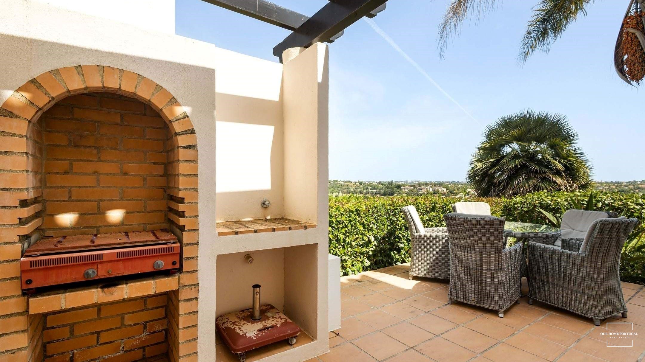 2 Bed, 2 Bath, HouseFor Sale, Lagoa, Faro, 8400-080