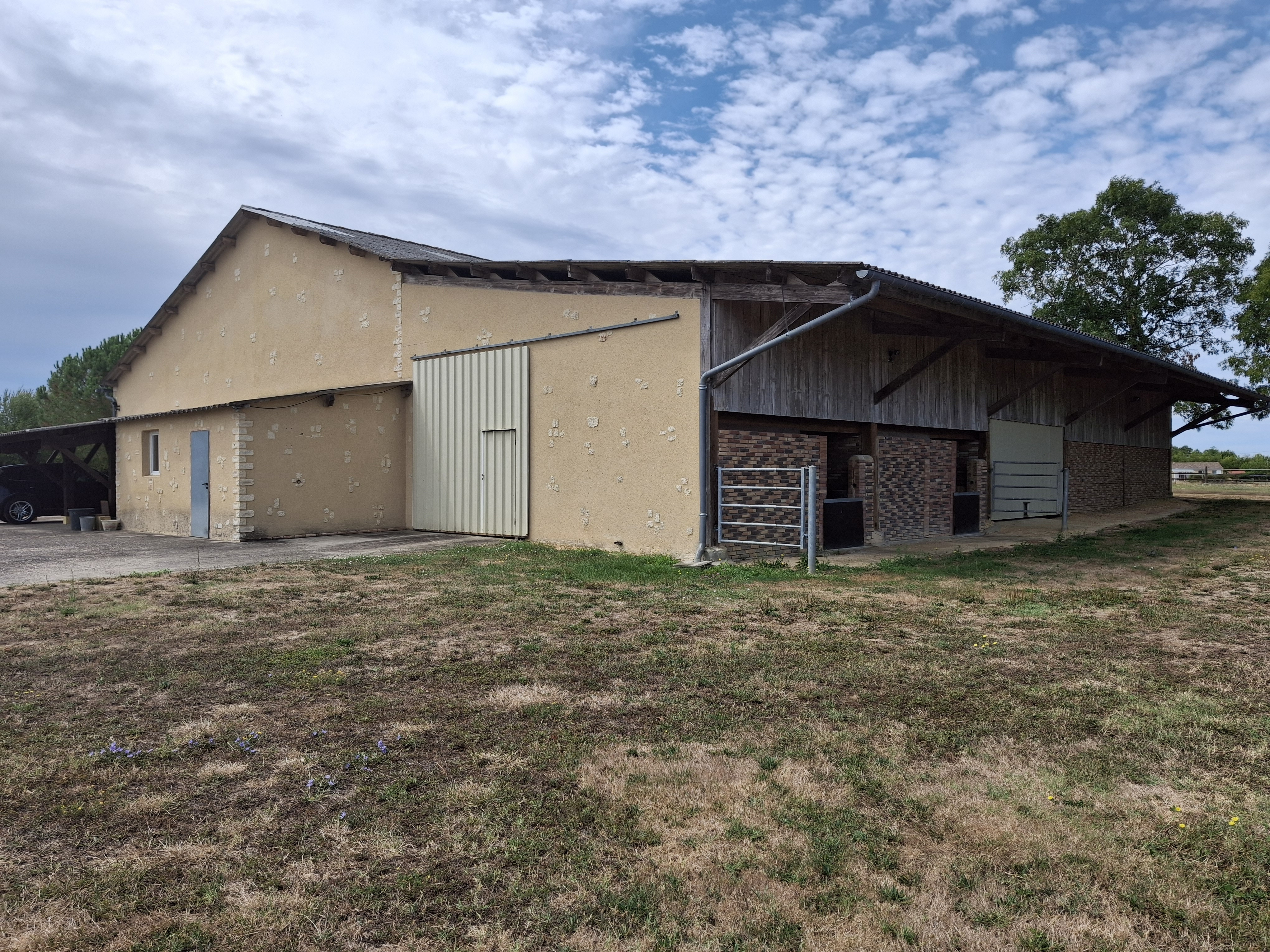 5 Bed, 3 Bath, HouseFor Sale, Villereal, Lot-et-Garonne, Aquitaine, 47210