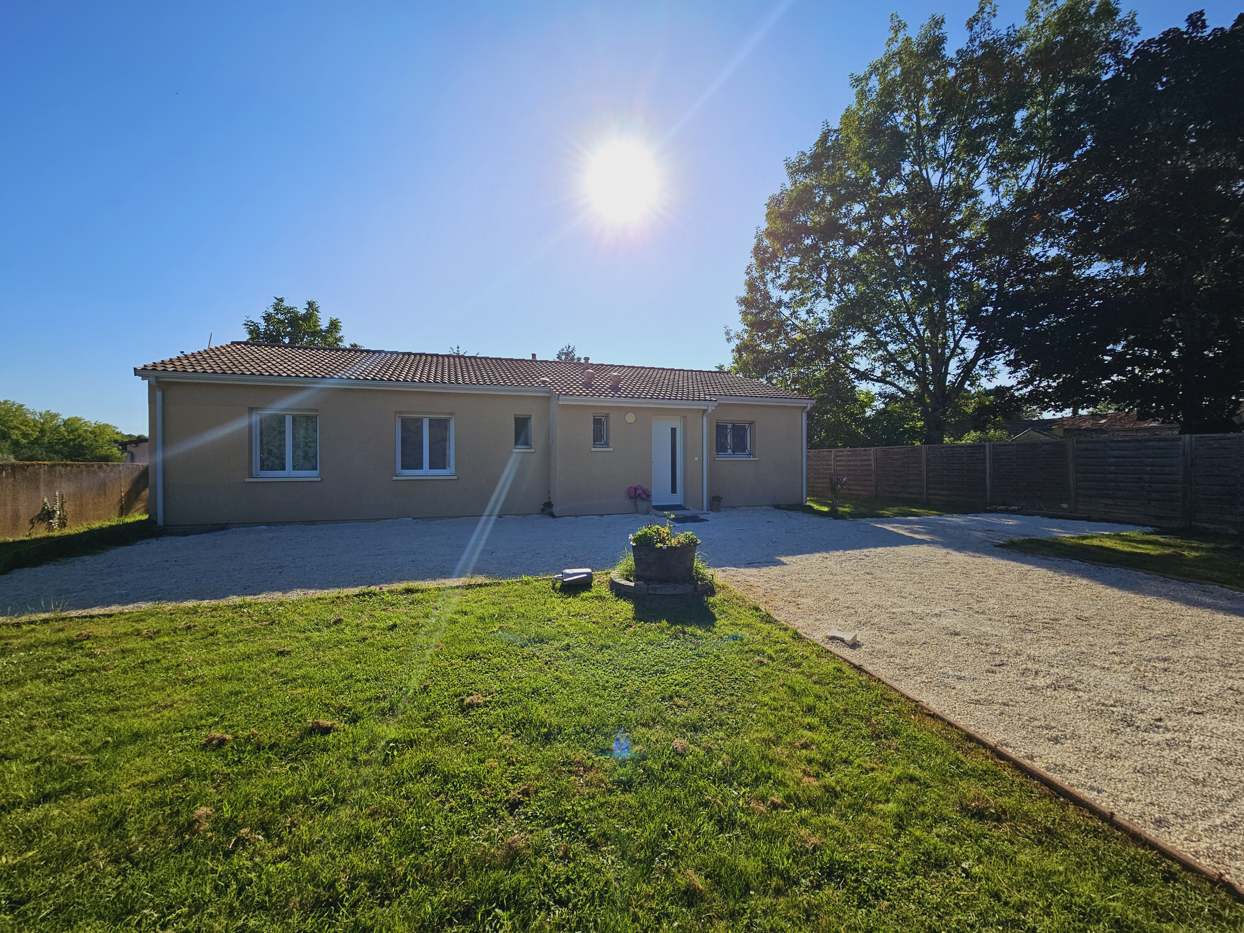 4 Bed, 1 Bath, HouseFor Sale, Cours de pile, Dordogne, Aquitaine, 24520