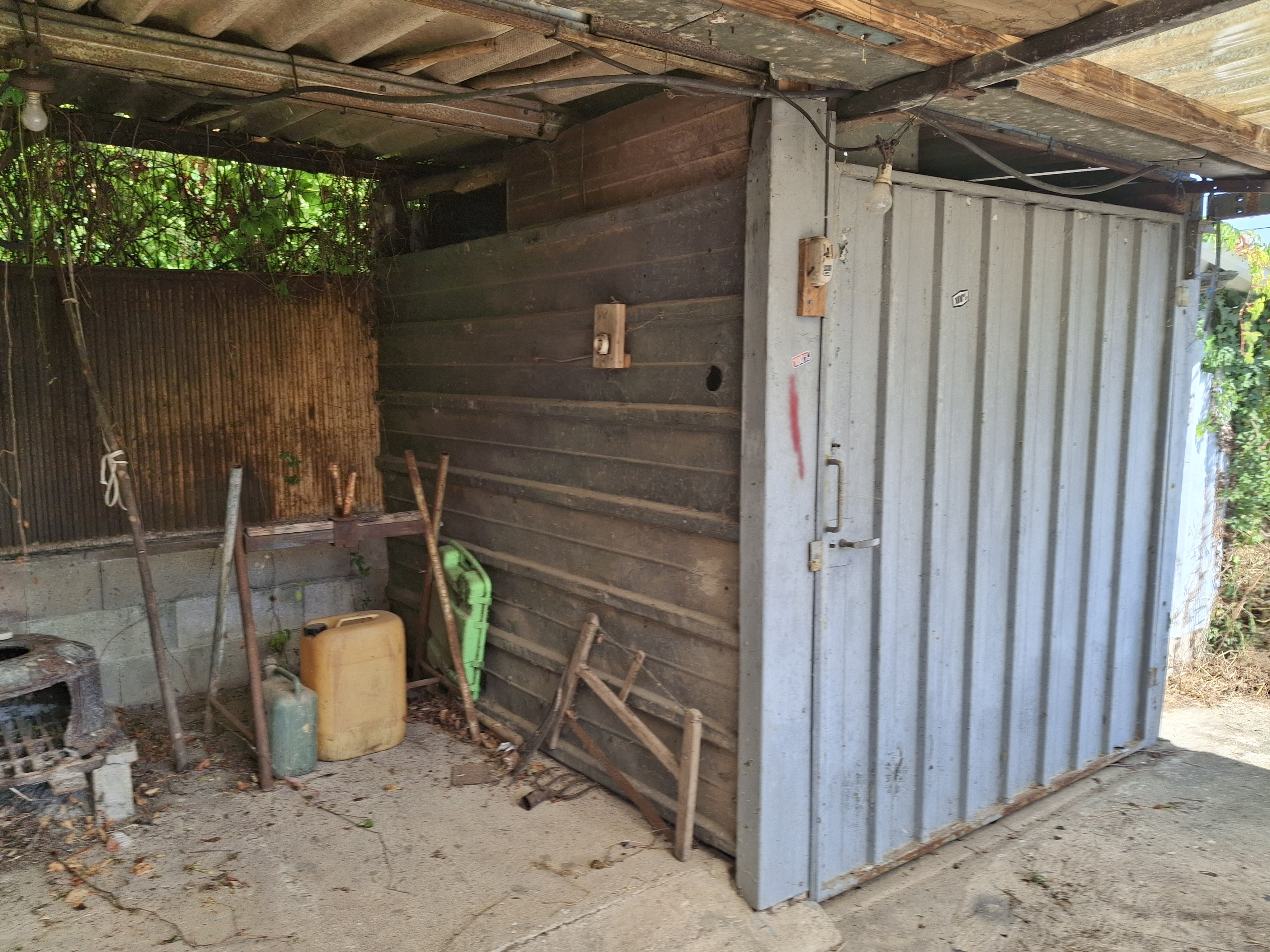 2 Bed, 1 Bath, HouseFor Sale, Fumel, Lot-et-Garonne, Aquitaine, 47500