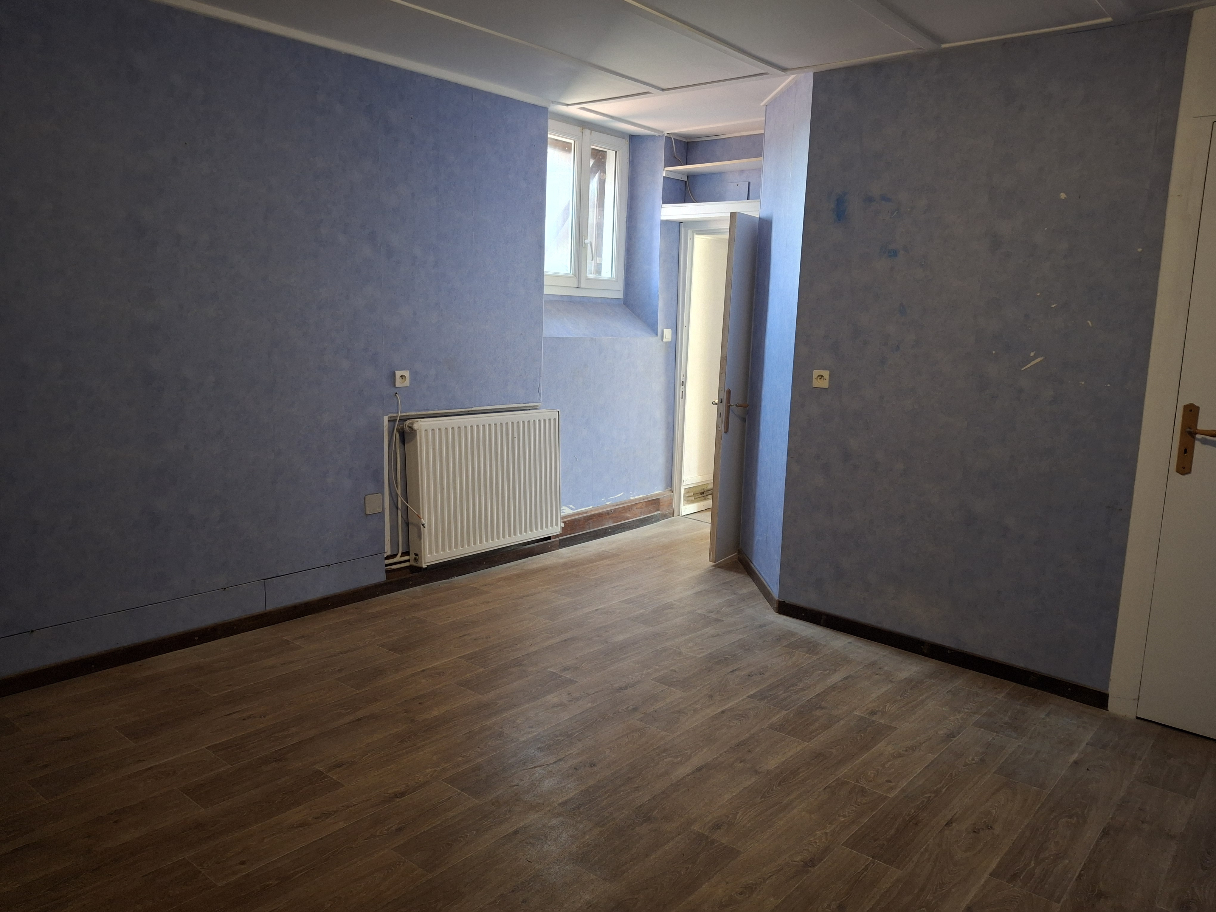 2 Bed, 1 Bath, HouseFor Sale, Fumel, Lot-et-Garonne, Aquitaine, 47500