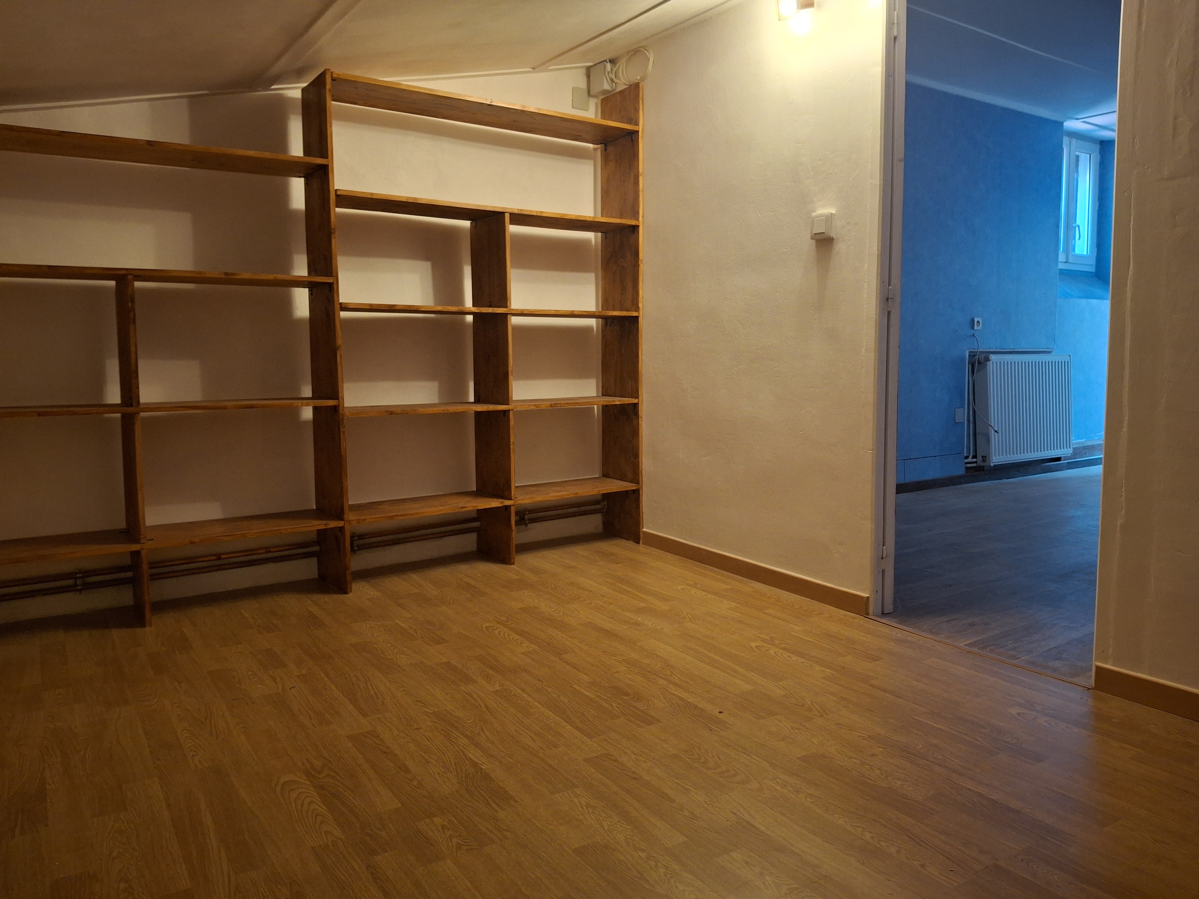 2 Bed, 1 Bath, HouseFor Sale, Fumel, Lot-et-Garonne, Aquitaine, 47500