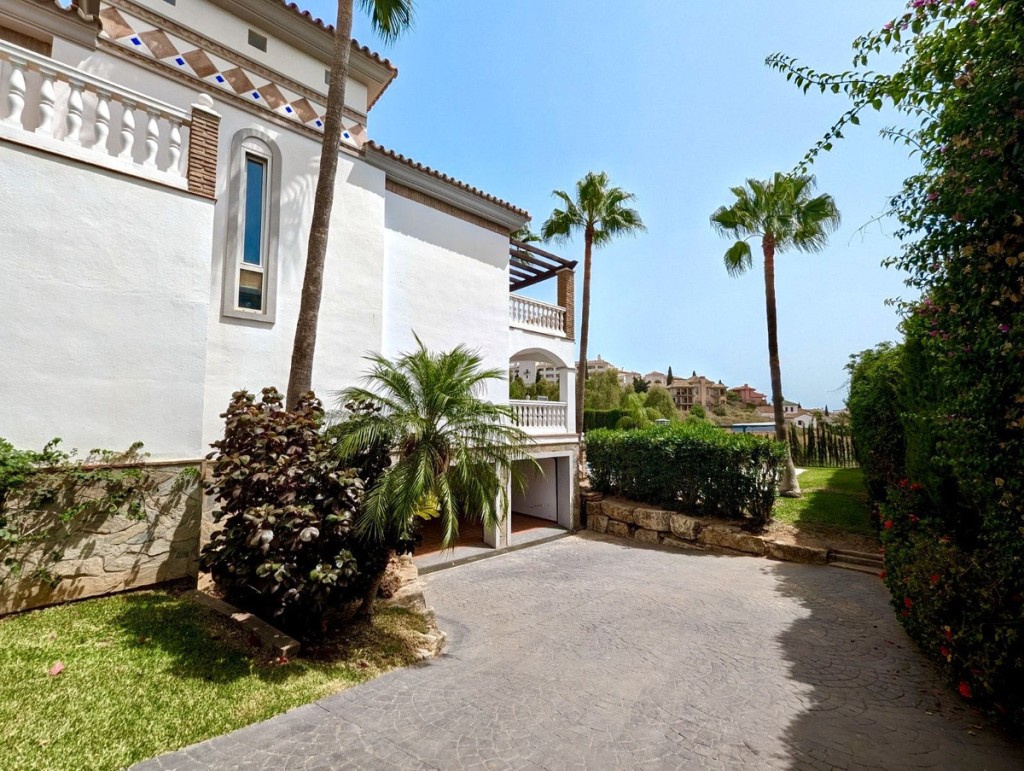 4 Bed, 4 Bath, HouseFor Sale, Mijas, Malaga