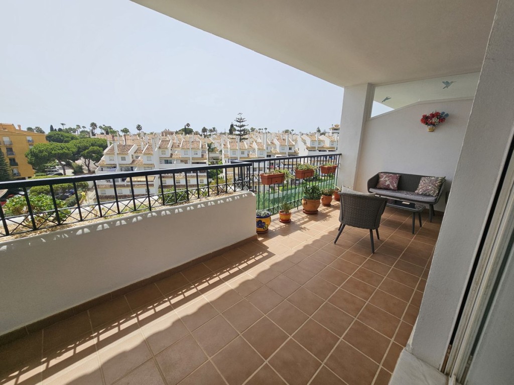 2 Bed, 2 Bath, ApartmentFor Sale, Calahonda, Malaga