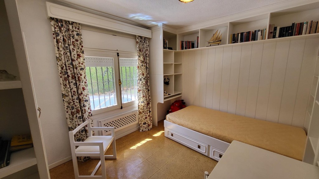 3 Bed, 2 Bath, HouseFor Sale, Fuengirola, Malaga