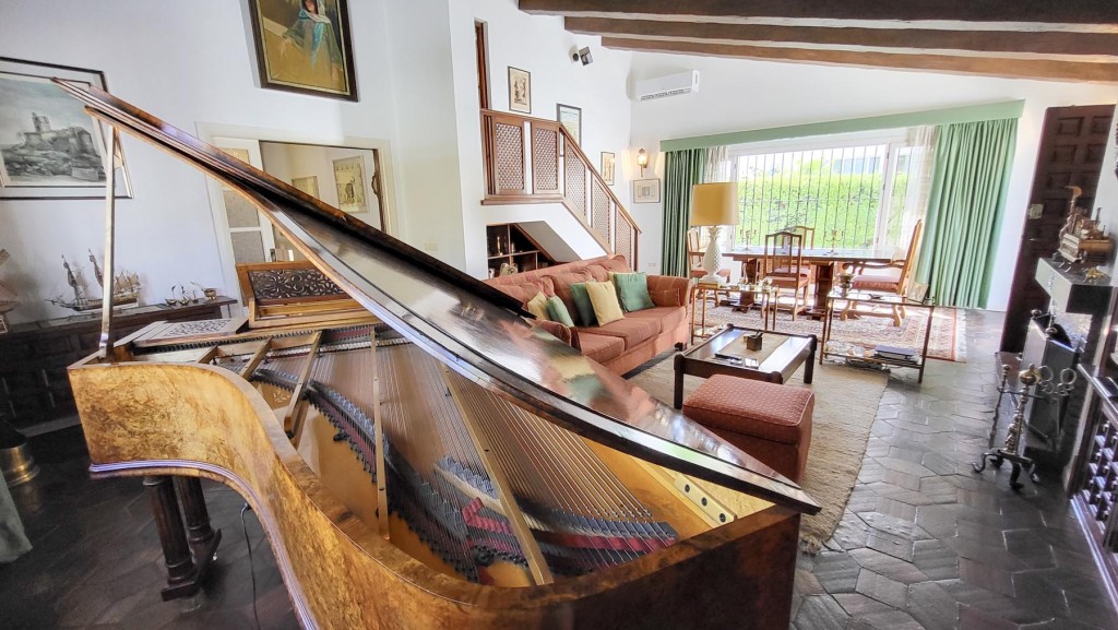 3 Bed, 2 Bath, HouseFor Sale, Fuengirola, Malaga