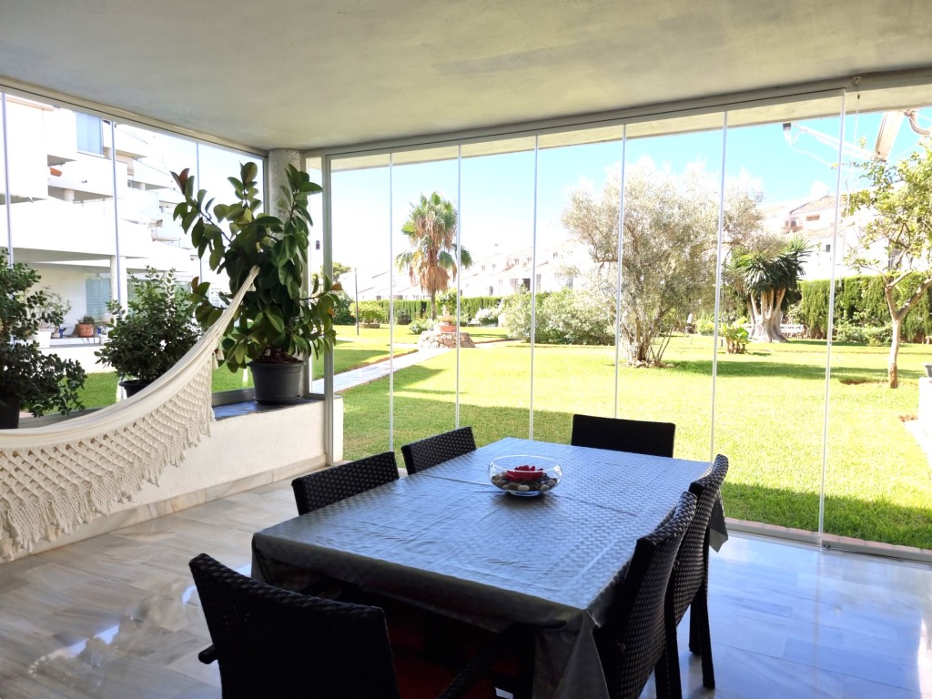 3 Bed, 2 Bath, ApartmentFor Sale, Calahonda, Malaga