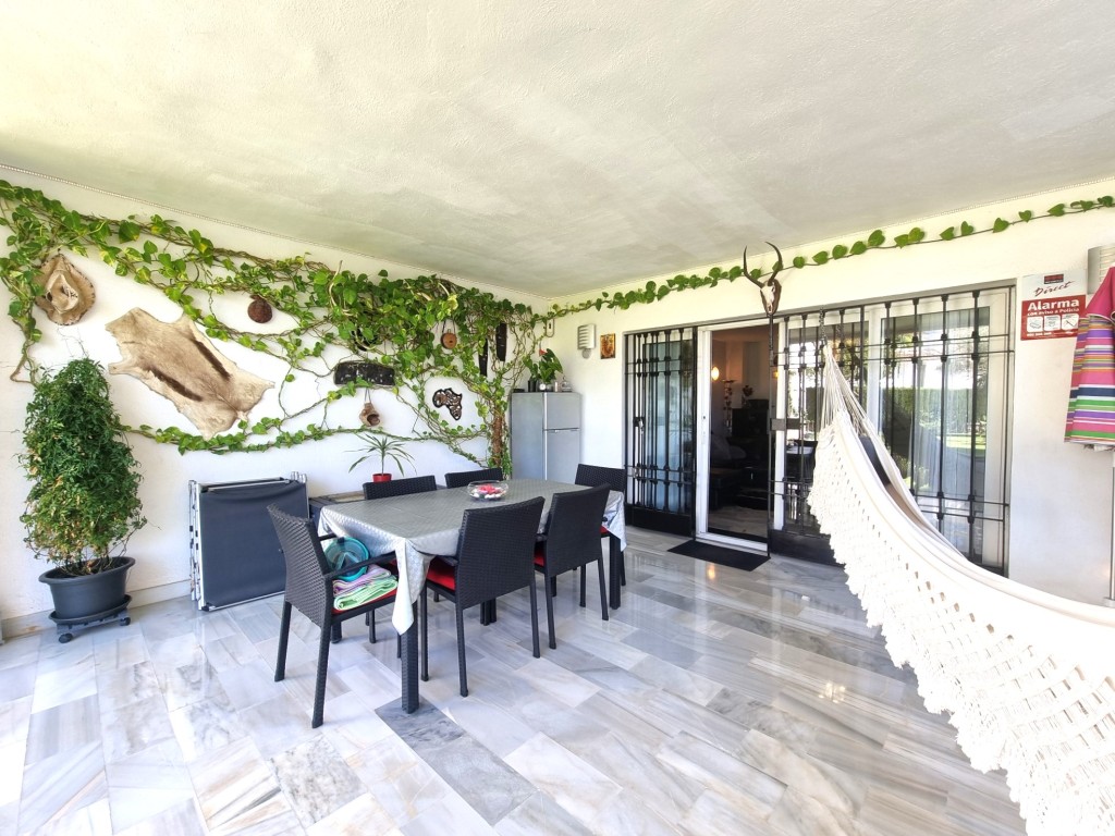 3 Bed, 2 Bath, ApartmentFor Sale, Calahonda, Malaga