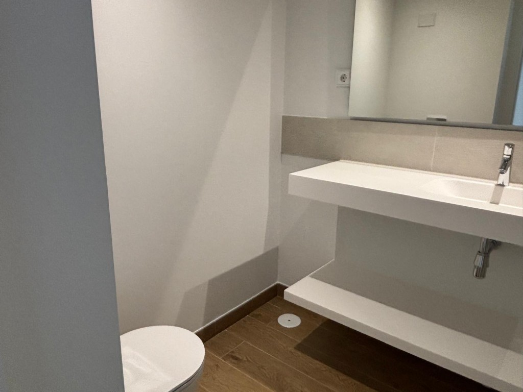 2 Bed, 2 Bath, ApartmentFor Sale, Fuengirola, Malaga