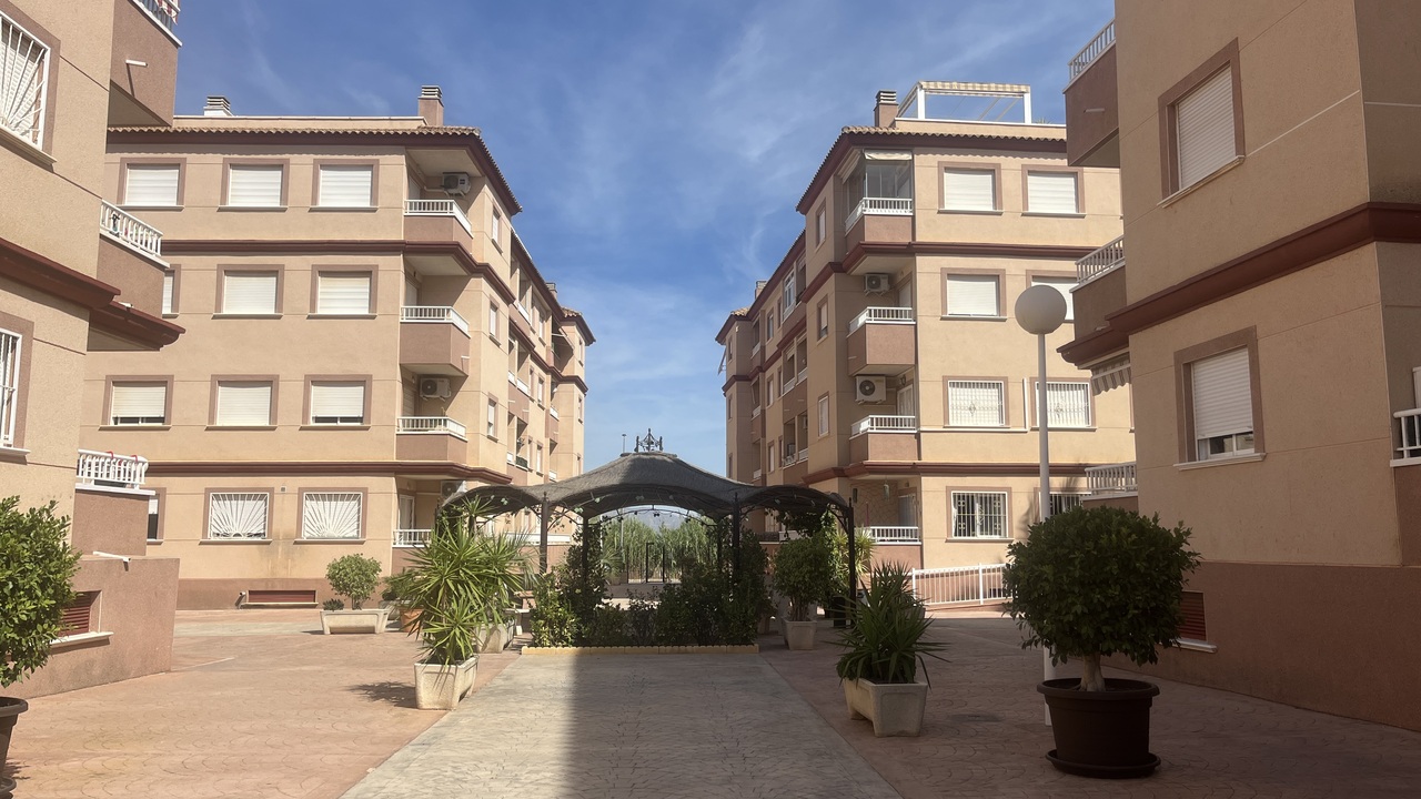2 Bed, 1 Bath, ApartmentFor Sale, Algorfa, Alicante