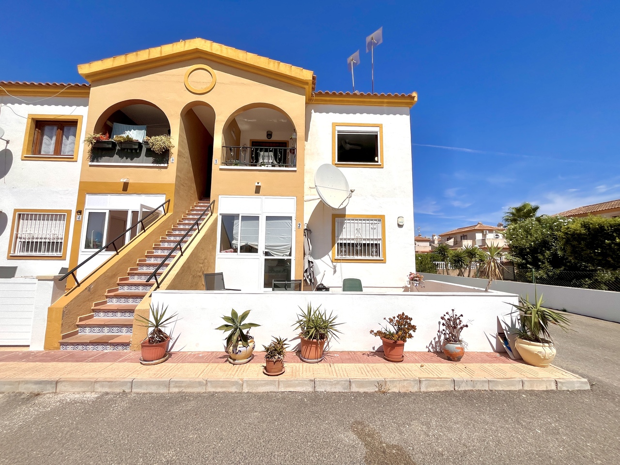 2 Bed, 1 Bath, ApartmentFor Sale, Playa Flamenca, Alicante