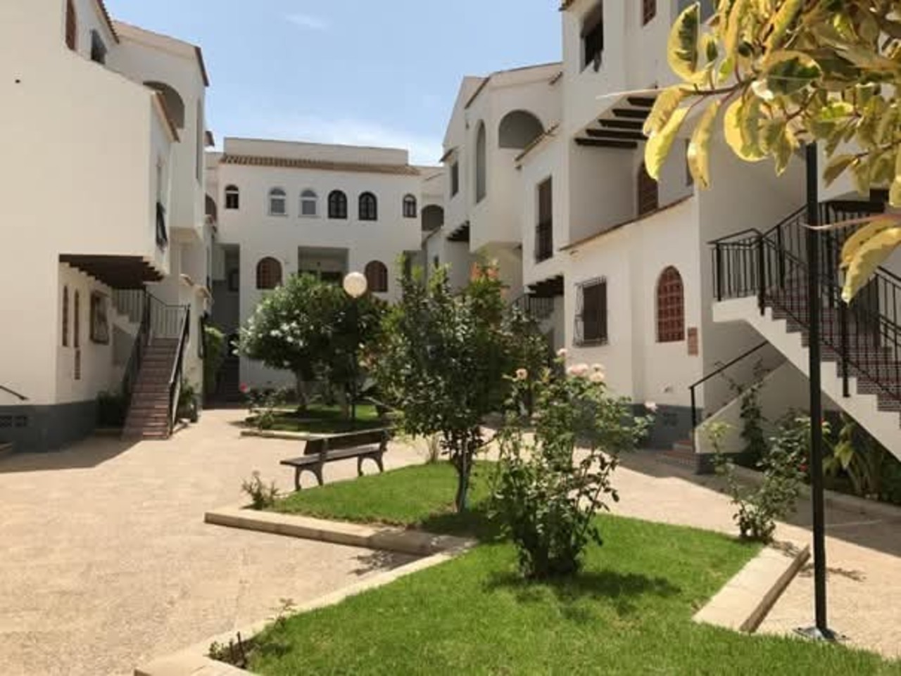 2 Bed, 1 Bath, ApartmentFor Sale, Torrevieja, Alicante