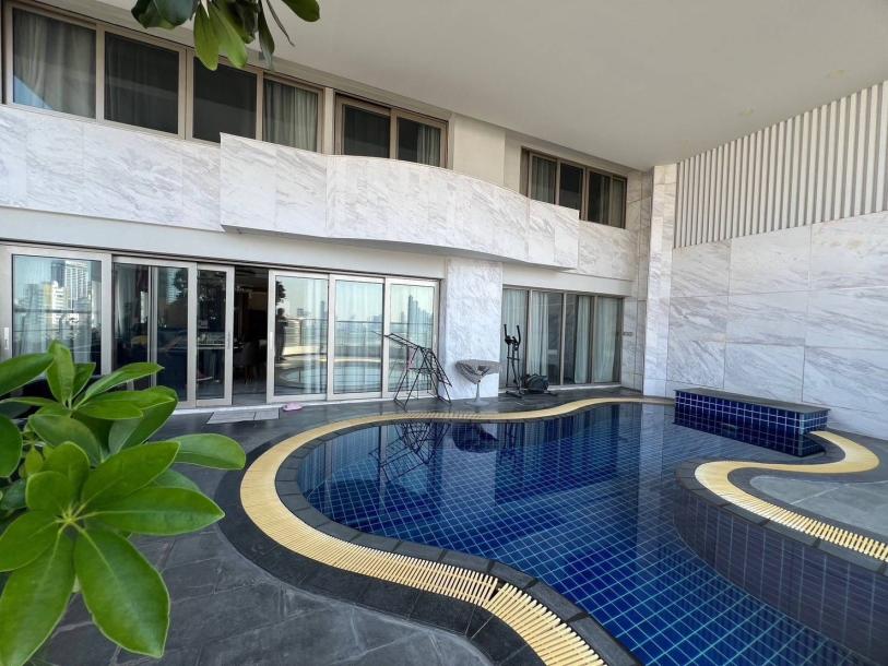 3 Bed, 5 Bath, ApartmentFor Sale, Phrom Phong, Bangkok
