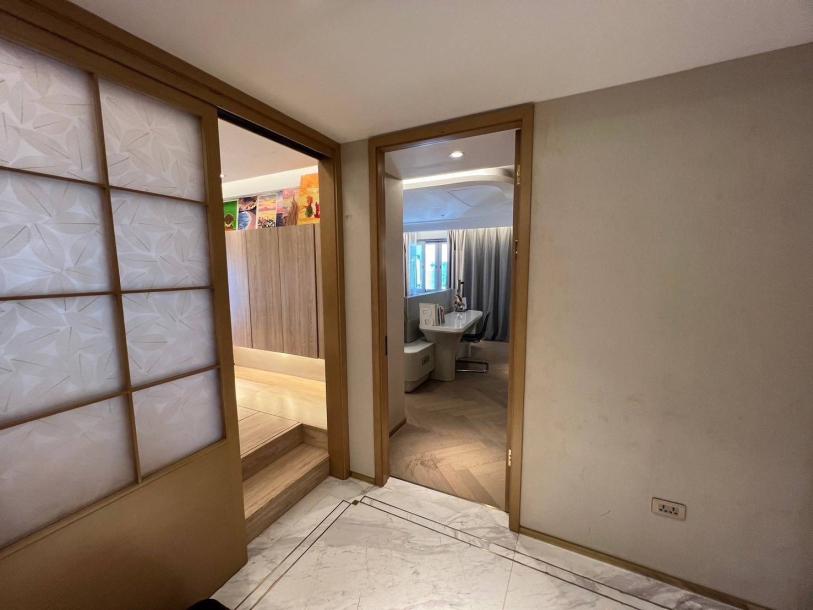 3 Bed, 5 Bath, ApartmentFor Sale, Phrom Phong, Bangkok