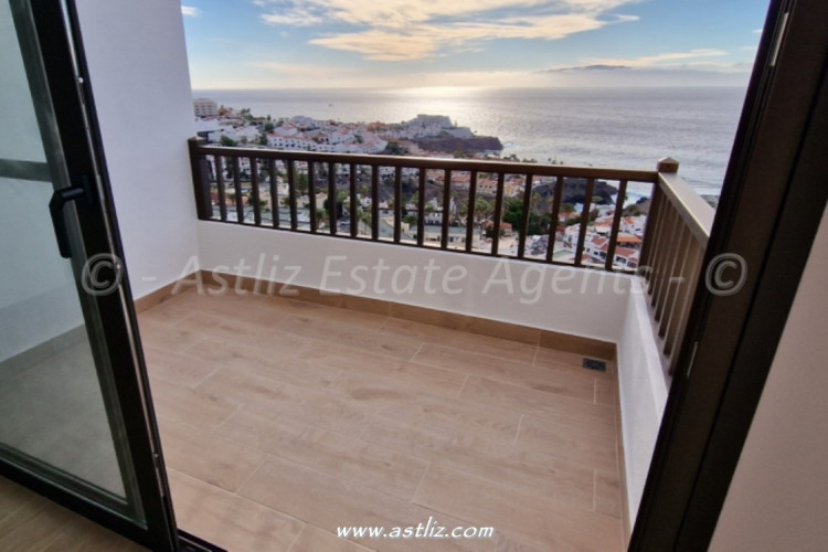 2 Bed, 2 Bath, ApartmentFor Sale, Los Gigantes, Acantilados de Los Gigantes