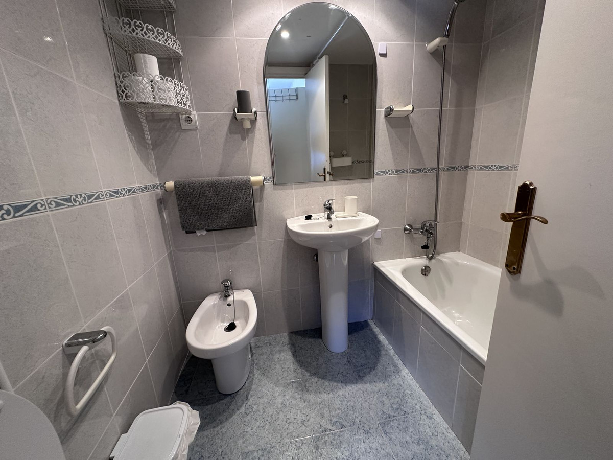 3 Bed, 2 Bath, ApartmentFor Sale, Mijas, Malaga