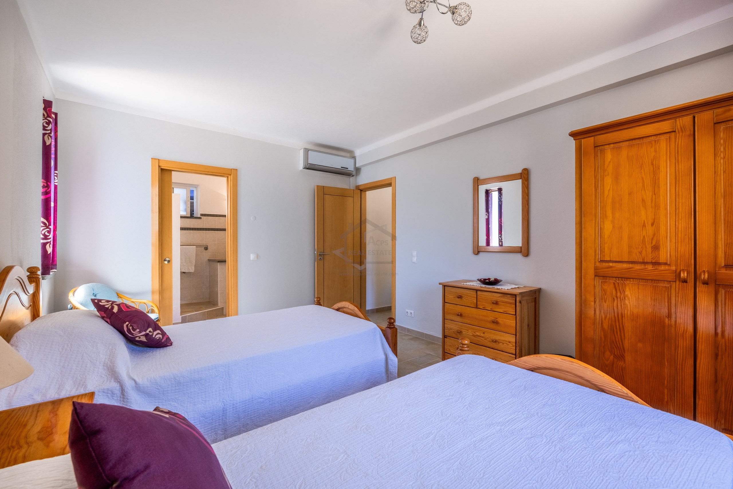 4 Bed, 3 Bath, HouseFor Sale, Sao Bras De Alportel, Faro, 8150-013