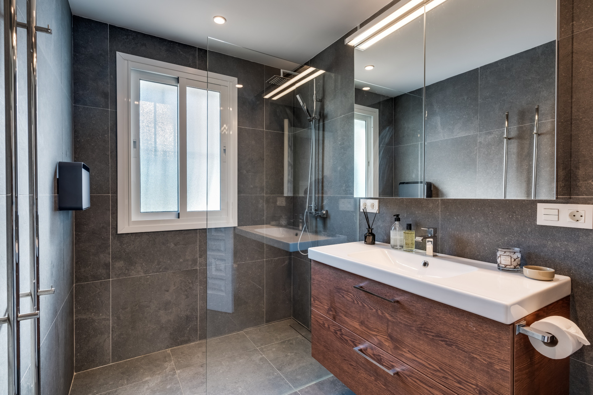 3 Bed, 3 Bath, HouseFor Sale, Marbella, Malaga