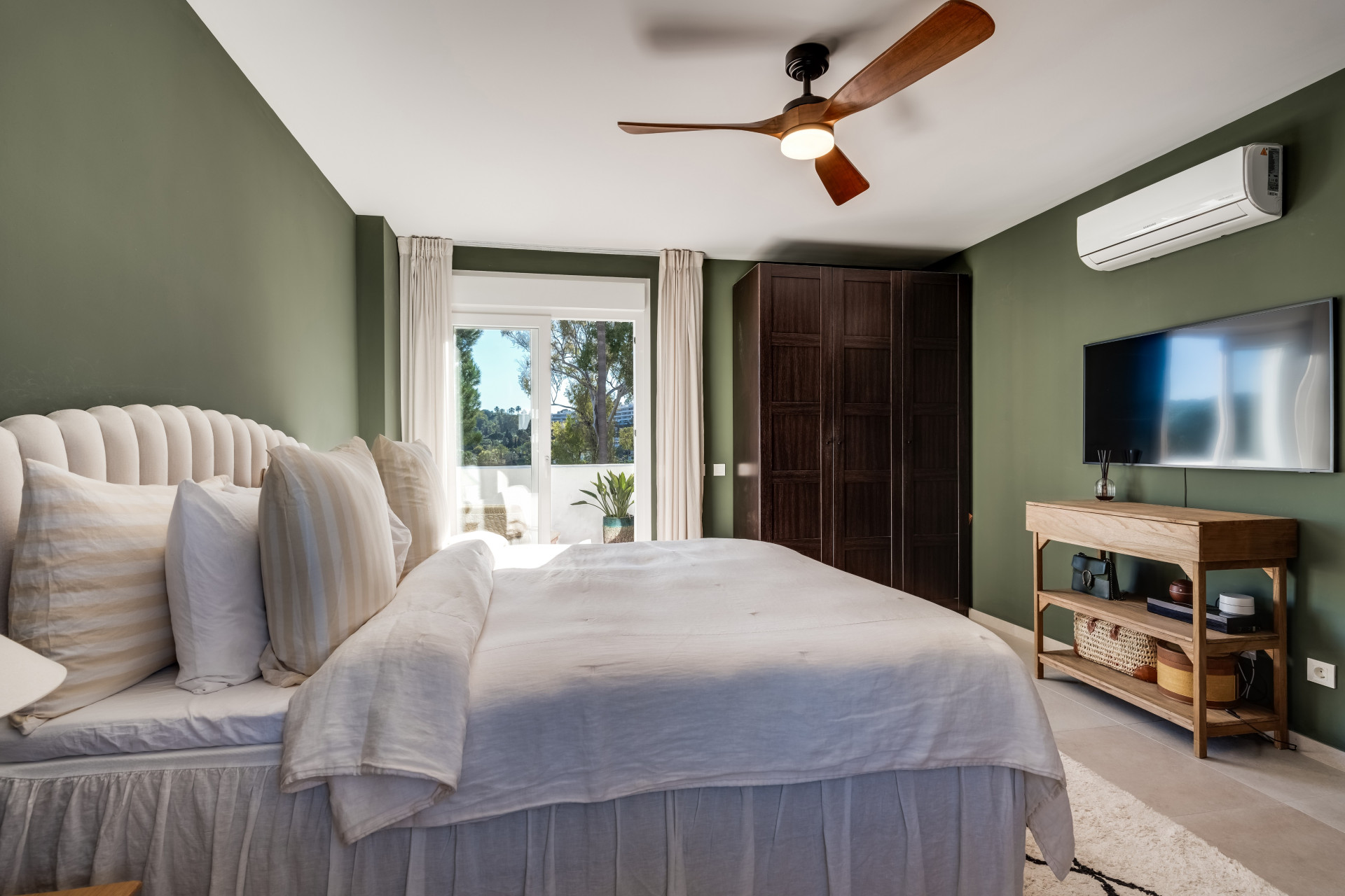 3 Bed, 3 Bath, HouseFor Sale, Marbella, Malaga