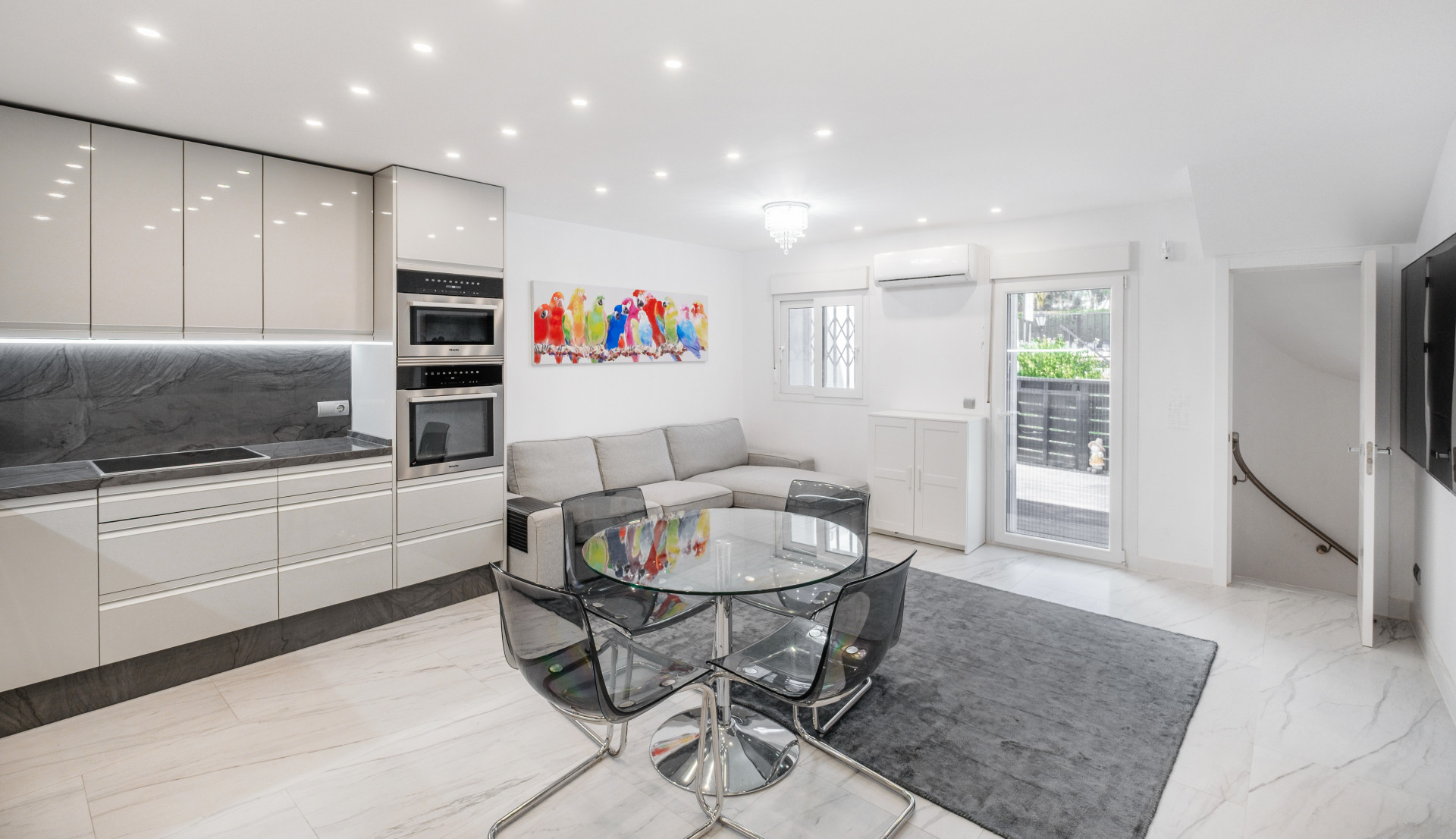 4 Bed, 3 Bath, HouseFor Sale, Marbella, Malaga