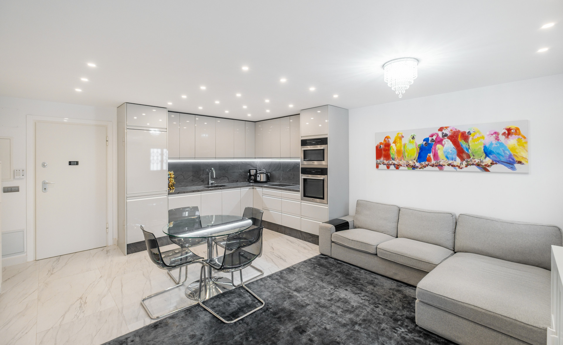 4 Bed, 3 Bath, HouseFor Sale, Marbella, Malaga