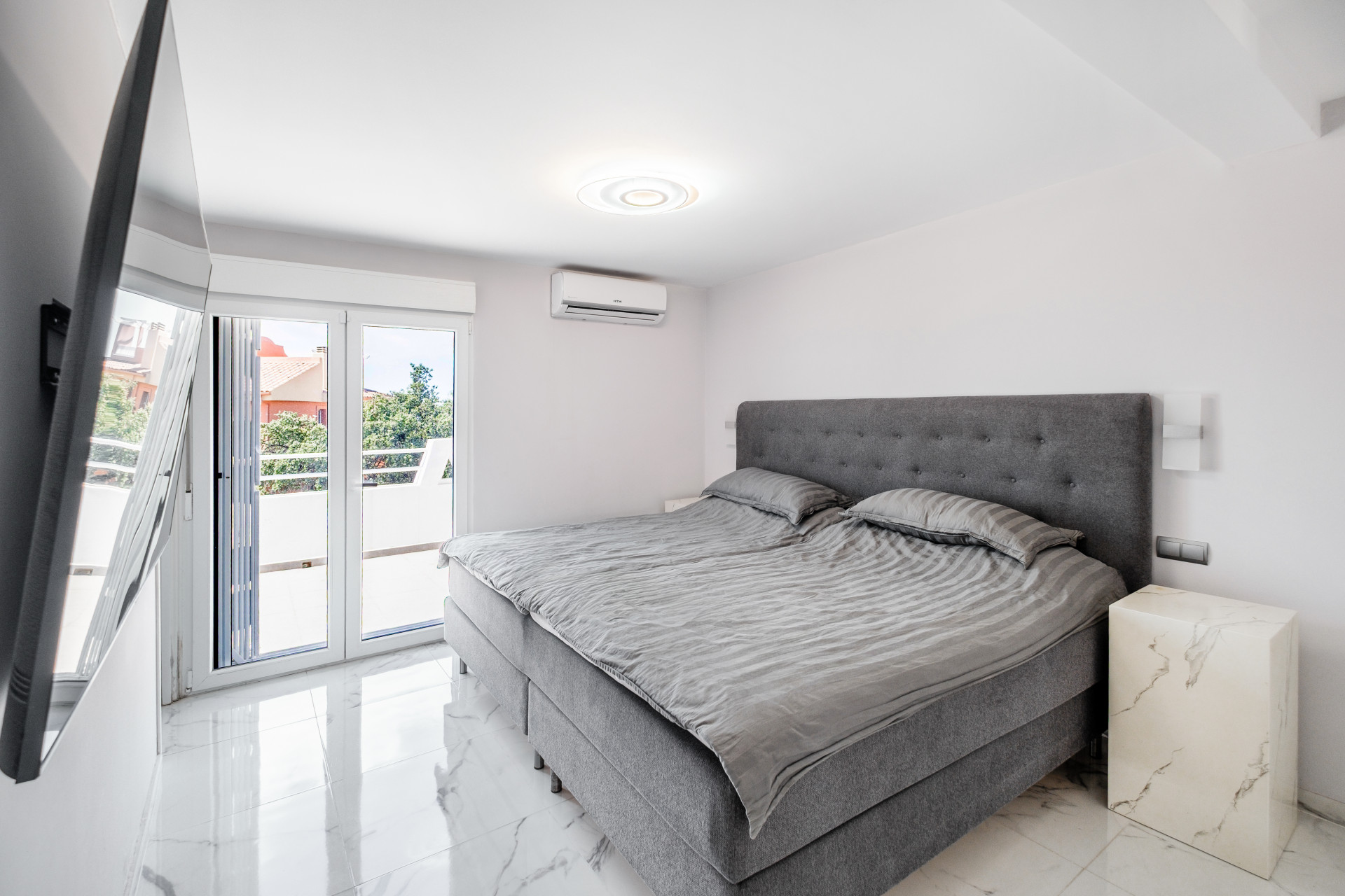 4 Bed, 3 Bath, HouseFor Sale, Marbella, Malaga