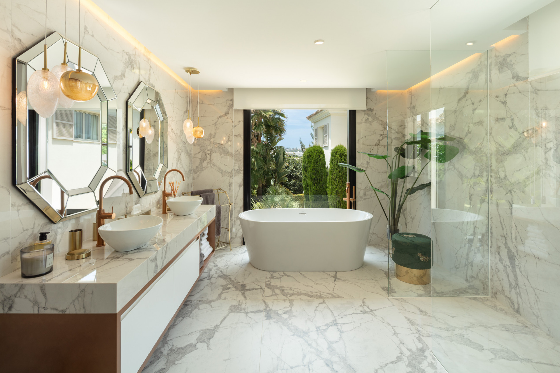 6 Bed, 6 Bath, HouseFor Sale, Marbella, Malaga 6 Bed, 6 Bath, HouseFor Sale, Marbella, Malaga