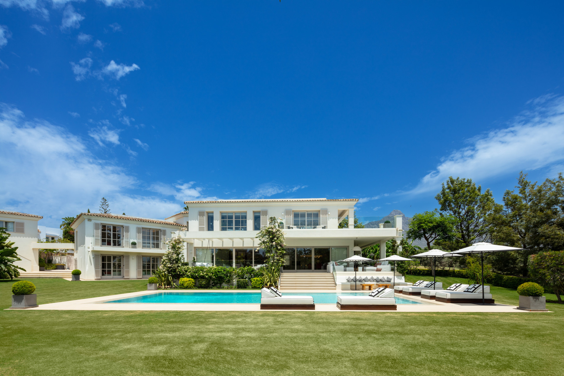 6 Bed, 6 Bath, HouseFor Sale, Marbella, Malaga 6 Bed, 6 Bath, HouseFor Sale, Marbella, Malaga