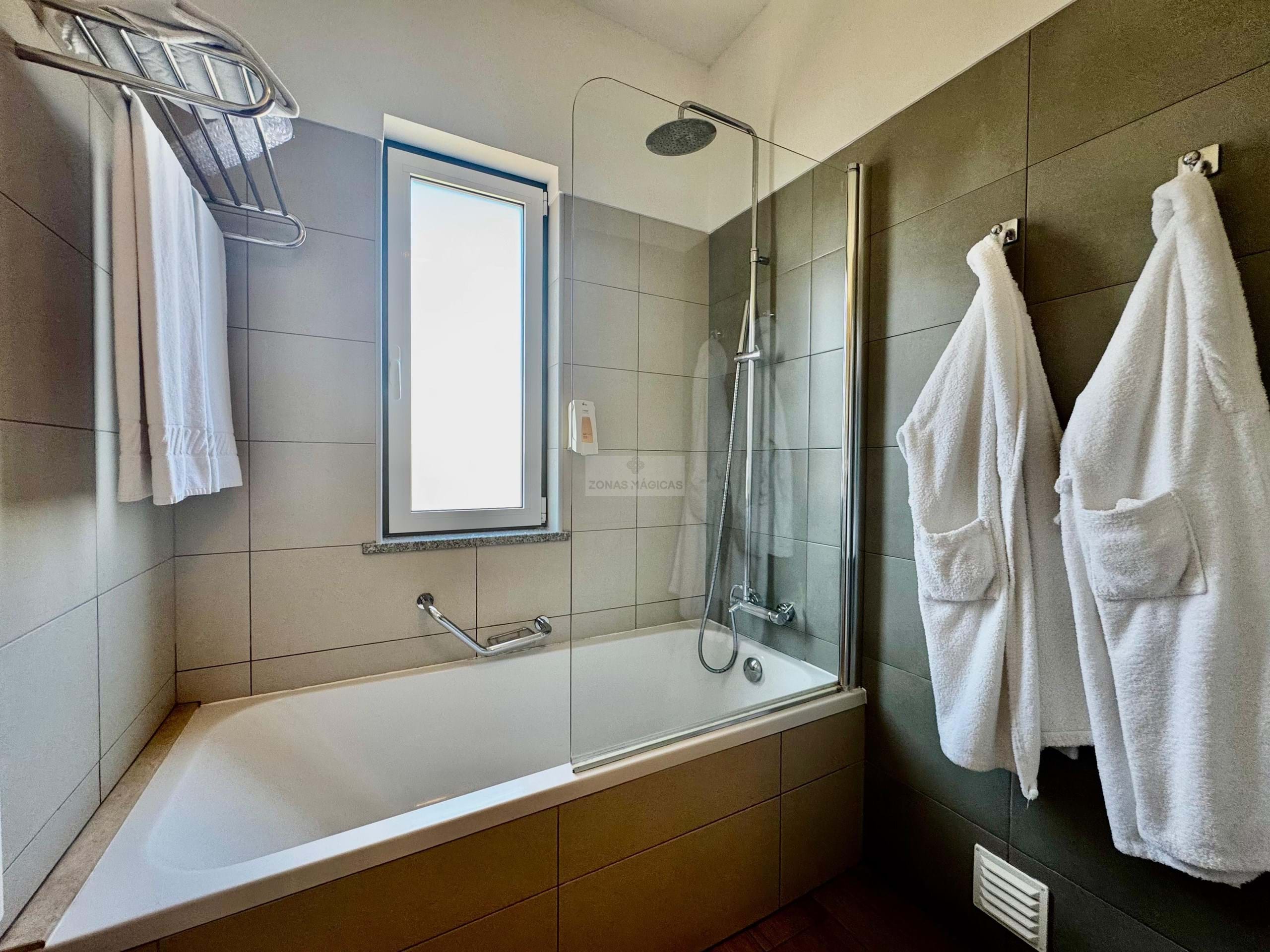 25 Bed, 32 Bath, HouseFor Sale, Lagos, Faro, 8600-621