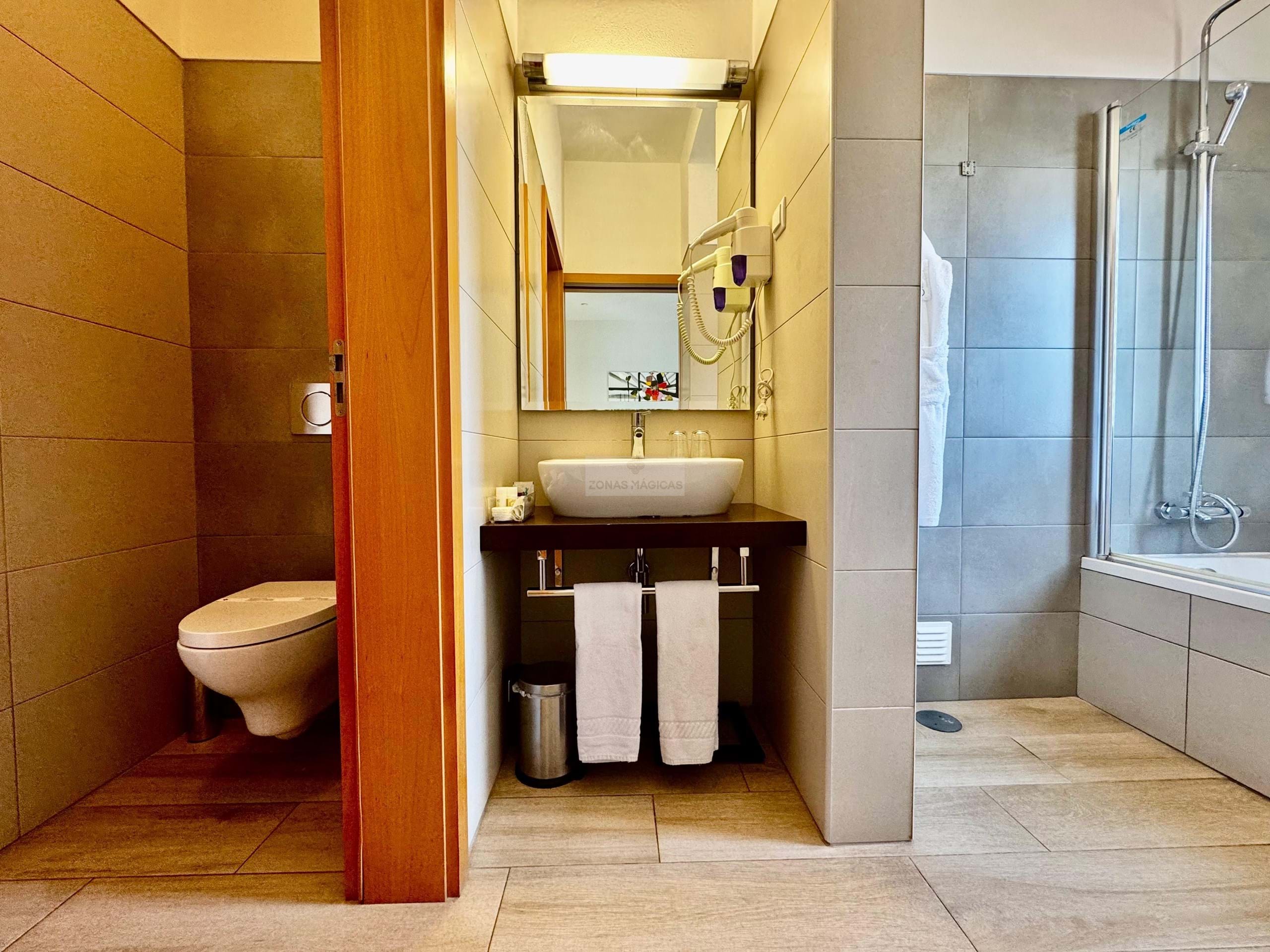 25 Bed, 32 Bath, HouseFor Sale, Lagos, Faro, 8600-621