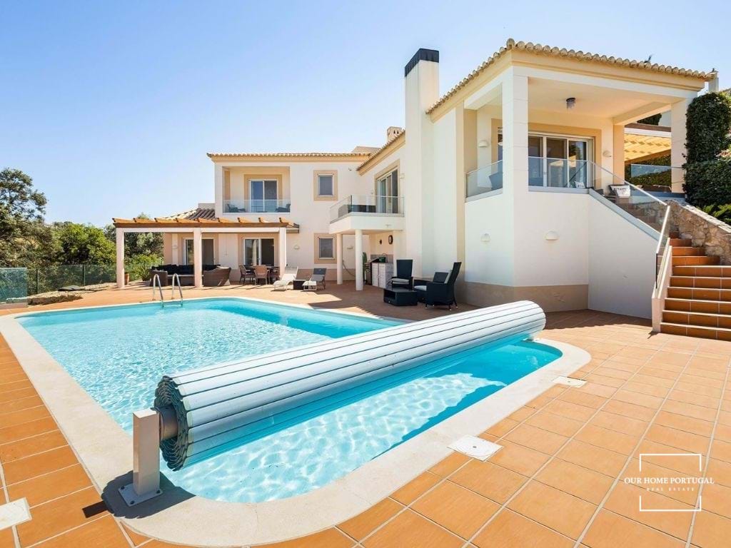 3 Bed, 2 Bath, HouseFor Sale, Lagoa, Faro, 8401-908