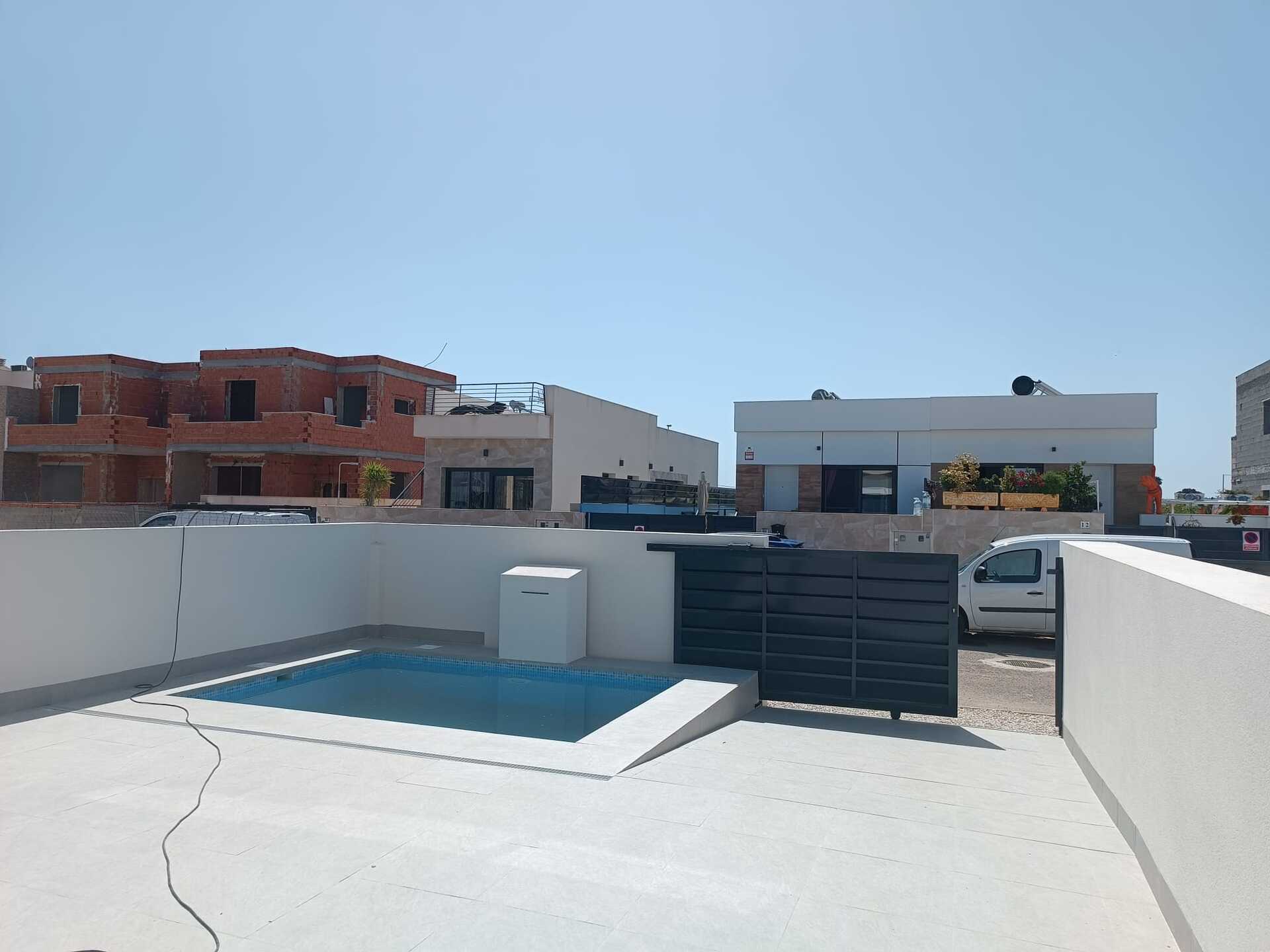3 Bed, 2 Bath, ApartmentFor Sale, Daya Nueva, Alicante