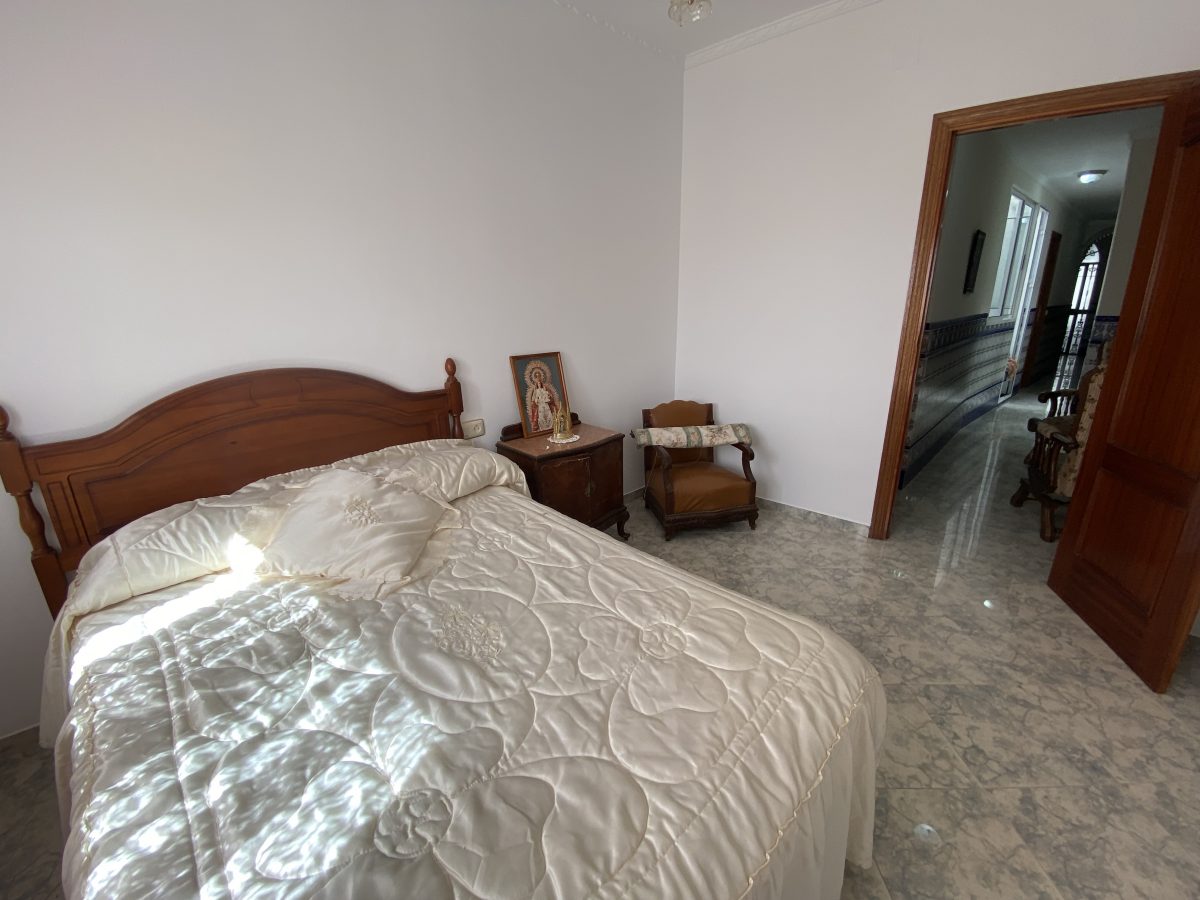 4 Bed, 3 Bath, HouseFor Sale, Olvera, Andalucia